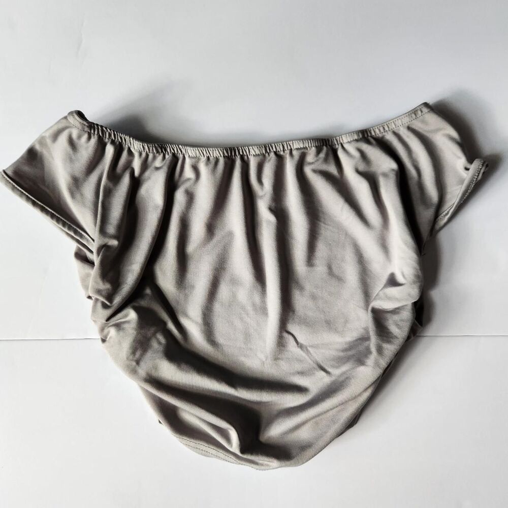 No-brand Women's Grey Crop-top